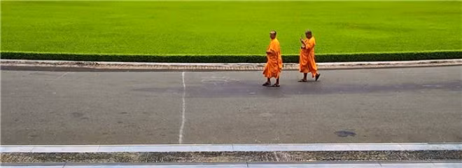 Không chỉ có những người con Việt Nam đang sống trong nước mà những người xa quê khi nhìn vào những bức hình mưu sinh này cũng cảm thấy vô cùng xúc động. Ảnh: Huỳnh Duy.