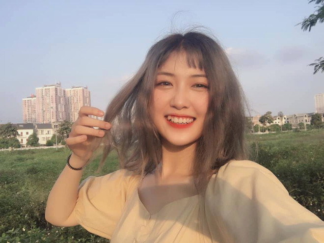 Tuệ Linh cũng tiết lộ thêm mình thường bị người lạ cho rằng là khá khó gần, một phần xuất phát từ cá tính mạnh mẽ ảnh hưởng từ môn võ Taekwondo.