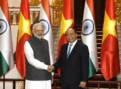 Thủ tướng Nguyễn Xuân Phúc và Thủ tướng Narendra Modi hội đàm.