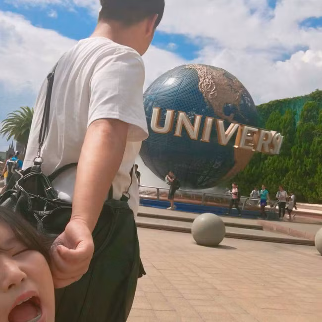 Theo chia sẻ của Jang Mi, bộ ảnh hài hước này chắc chắn sẽ khiến chuyến du lịch của cô và bạn trai mình trở nên đáng nhớ hơn.