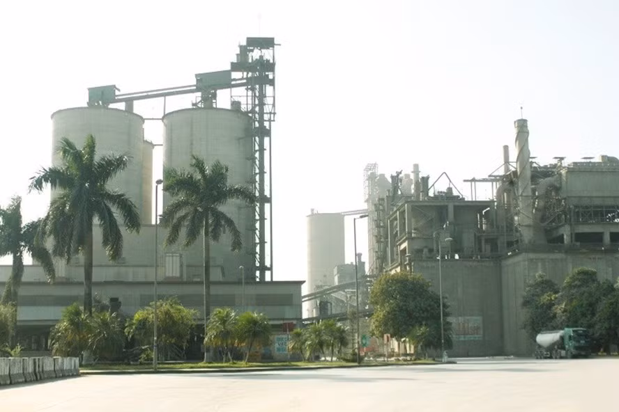 Vi sao ong ty con cua Vicem vao dien giam sat dac biet?