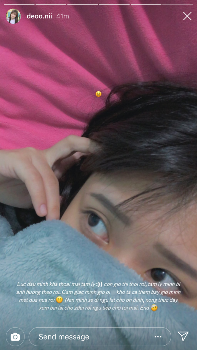 Trước giờ G, Trúc Đào cho biết tâm trạng bản thân bắt đầu cũng bị ảnh hưởng bởi những người xung quanh, bắt đầu cảm thấy mệt nên cô nàng quyết định sẽ ngủ một giấc rồi xem lại bài lần cuối