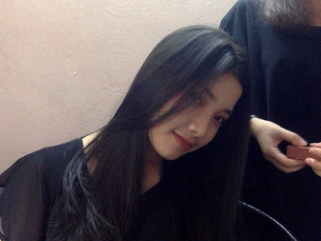 Cô nàng cho rằng bất cứ bạn nữ nào cũng thấy vui khi mình được khen là xinh xắn.