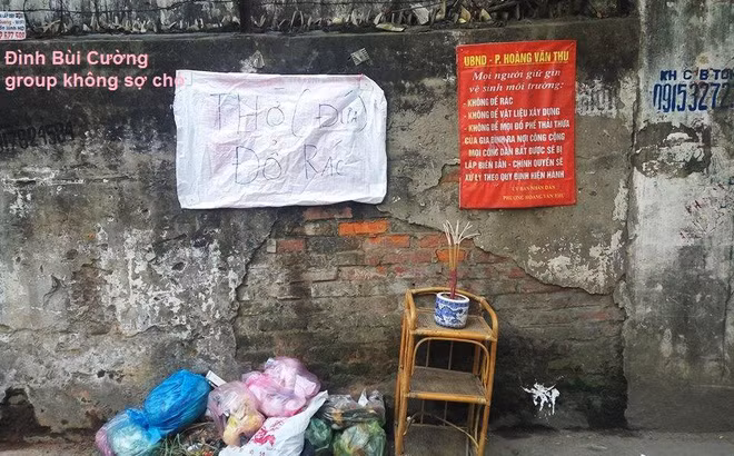 Những bãi rác tự phát bên đường, ở góc phố hẳn không còn xa lạ với chúng ta. Không chỉ làm mất mĩ quan, rác thải chất đống còn gây mùi khó chịu, ảnh hưởng đến cuộc sống của người dân xung quanh.