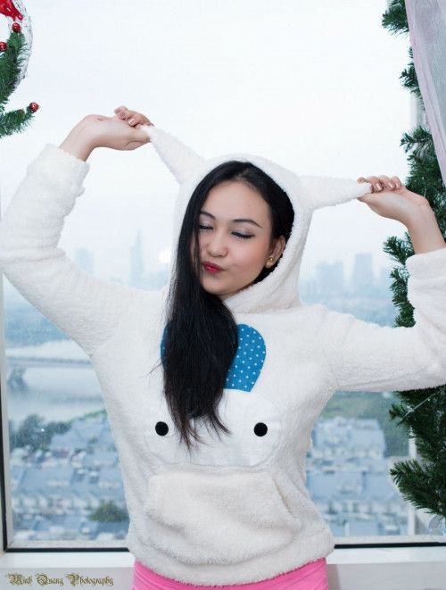 Linda Phạm tên thật là Hứa Phạm Linda đã khiến cư dân mạng một phen dậy sóng với bộ ảnh "hot girl thổ dân ngực trần" khi bị phát tán trên mạng vào hồi tháng 9 vừa qua. Ảnh: Minh Quang Photography.