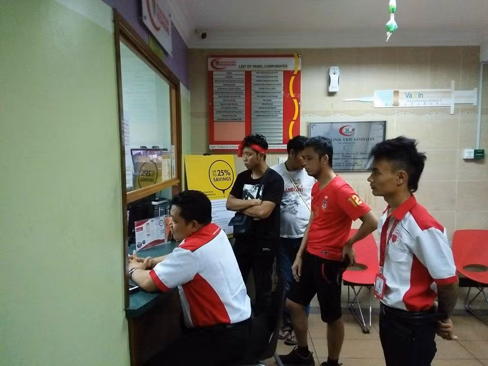 Sự việc gây ra làn sóng phản ứng mạnh mẽ trong dư luận. Malaysia giành chiến thắng thắng, nhưng CĐV đội khách vẫn rơi vào tình cảnh nguy hiểm, cho thấy vấn đề bảo đảm an ninh không được thắt chặt tại Kuala Lumpur.