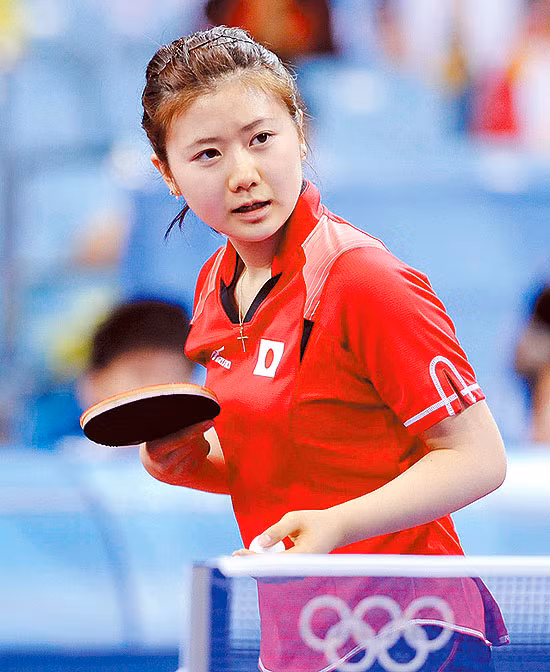 Sở hữu khuôn mặt bầu bĩnh, mũm mĩm và làn da trắng, cô nàng hoa khôi bóng bàn Ai Fukuhara khiến nhiều NHM phải mê mẩn ngắm nhìn mình.