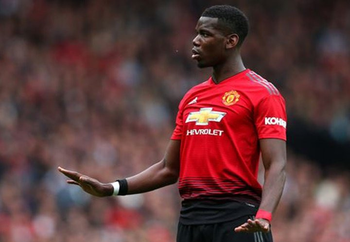 Tương lai Pogba luôn thu hút sự chú ý của giới truyền thông. Sau mùa hè ồn ào, ngôi sao người Pháp tiếp tục náo loạn MU vì vấn đề đi hay ở. Mới đây, The COPE tiếp tục mang tin tức bất ngờ về tương lai bom tấn 89 triệu bảng. Theo đó, Pogba được cho biết đã sớm hồi phục chấn thương nhưng ngôi sao 26 tuổi không hề có ý định trở lại thi đấu cho MU.