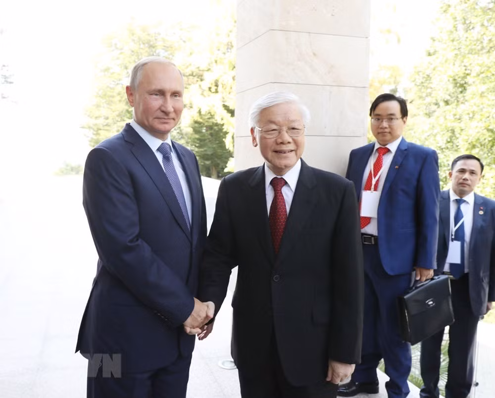 Hinh anh Tong Bi thu Nguyen Phu Trong hoi dam voi Tong thong Nga Putin