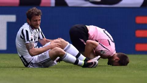 Claudio Marchisio (ĐT Italy) dính chấn thương dây chằng chéo trước hồi tháng 4 vừa qua và phải nghỉ thi đấu ít nhất 4 tháng.