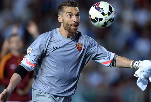 Hơn Buffon của Juve 1 tuổi nhưng Morgan De Sanctis cũng đang có những ngày tháng rất thành công tại Roma. Chính sự xuất sắc của thủ thành này đã giúp CLB AS Roma có được vị trí thứ 2 tại Serie A mùa giải này.