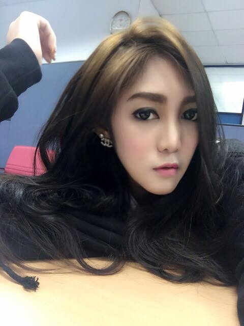 Trên trang cá nhân của mình, rất nhiều những bức ảnh tự sướng được Wariya Wongputtha đăng tải và nhận được nhiều "like" của những người yêu vẻ đẹp của cô. Ảnh: FBNV.