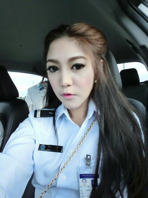 Wariya Wongputtha hiện đang công tác tại sân bay Thái Lan - Suvarnabhumi Airport BKK.