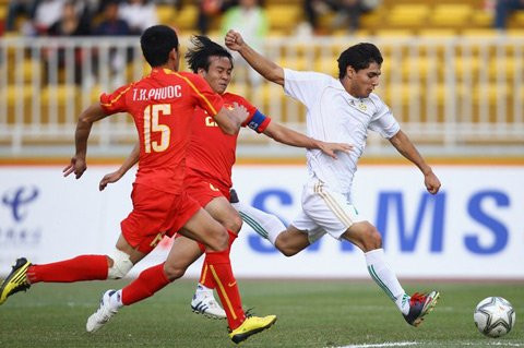 Năm 2011, U23 Việt Nam cũng chạm trán với một đại gia khác của Tây Á tại vòng bảng Asiad 16 đó là U23 Bahrain.