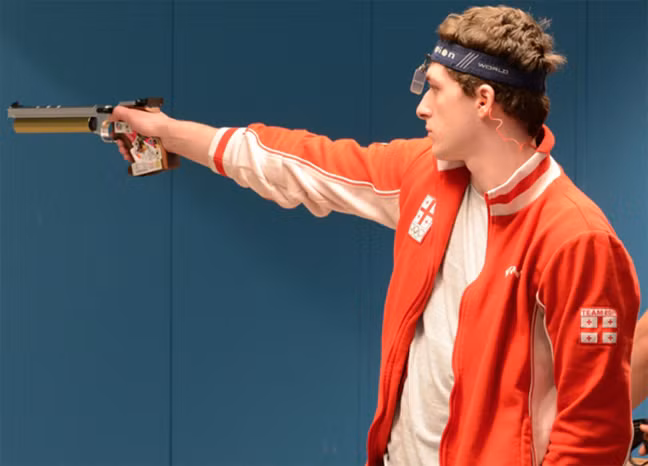 Tất cả những gì bà đang làm là cố gắng giúp tôi hạn chế tối đa tâm lý hồi hộp và lo lắng trong thời gian diễn ra giải đấu".