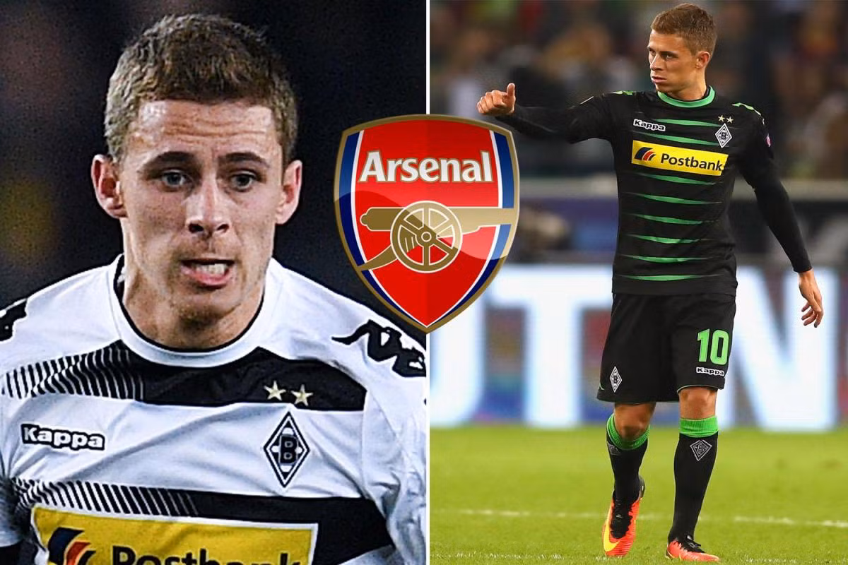 Arsenal muốn có Hazard: Arsenal bất ngờ quan tâm tới tiền vệ Thorgan Hazard, em trai của cầu thủ chạy cánh Eden Hazard của Chelsea. Theo thông tin chuyển nhượng bóng đá từ phía Borussia Monchengladbach định giá bán Thorgan chỉ 18 triệu euro. Cũng như anh trai, Thorgan Hazard sở hữu tốc độ, kĩ thuật, khả năng tạo đột biến tuyệt vời. Ảnh: Goal