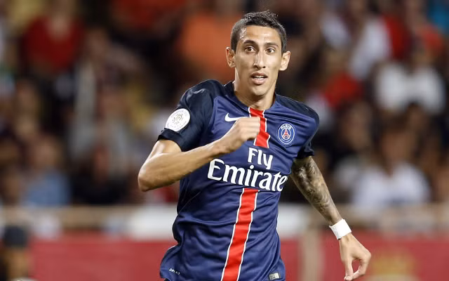Đẳng cấp của Di Maria đã được khẳng định tại Real Madrid. Khi chuyển đến chơi tại Premier League trong màu áo của Man United, Di Maria được kì vọng rất nhiều nhưng những gì cầu thủ người Argentina này để lại là khá ít. Ngay sau 1 mùa giải thi đấu tại Premier League, Di Maria đã phải rời đi và tìm đến bến đỗ mới là CLB PSG tại Pháp.