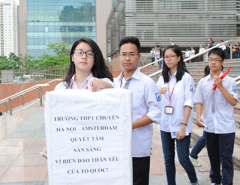 Sẵn sàng phục vụ đất nước khi khó khăn và khi tiếng gọi của đất nước cất lên.