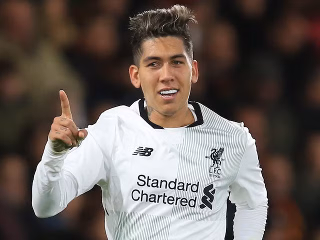 Theo báo chí Tây Ban Nha, Real Madrid đã đưa Roberto Firmino vào mục tiêu chuyển nhượng trong mùa Hè năm nay. Chủ tịch Perez được cho là rất thích Roberto Firmino, người có thể đá nhiều vai trò khác nhau trên hàng công.