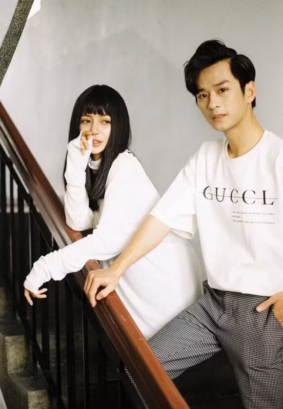 Từ phía mình Trang Anna cho rằng tình cũ Trần Nghĩa đã "ăn bám", được mình mua cho từ giày dép đến quần áo hàng hiệu nhưng sau đó lại mặc sức tán tỉnh các cô gái khác.