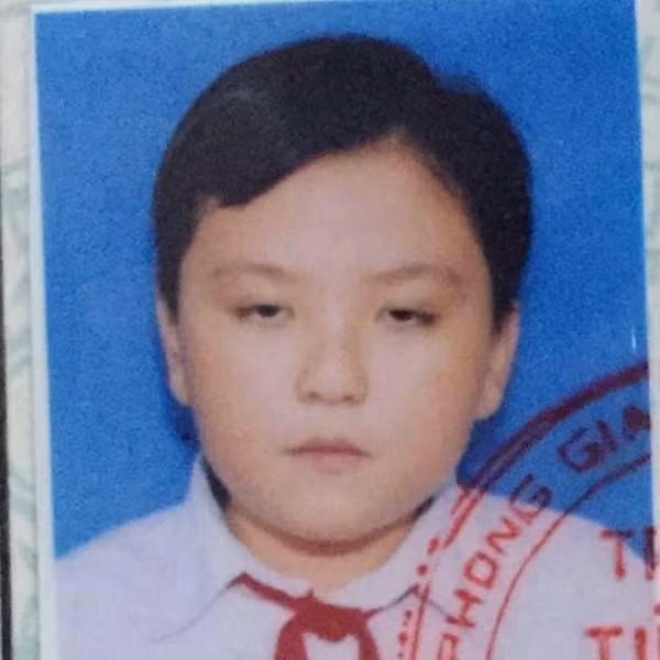 Nhìn đời bằng con mắt híp. Phó nháy thật không có tâm chút nào. Ảnh ST