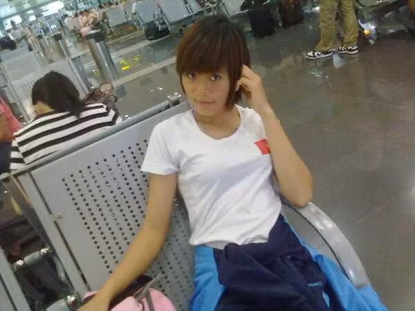 Không lâu sau đó, Huyền bắt đầu suy nghĩ đến việc theo đuổi nghiệp vận động viên điền kinh chuyên nghiệp. Cô bắt đầu tập luyện và phấn đấu không biết mệt mỏi.