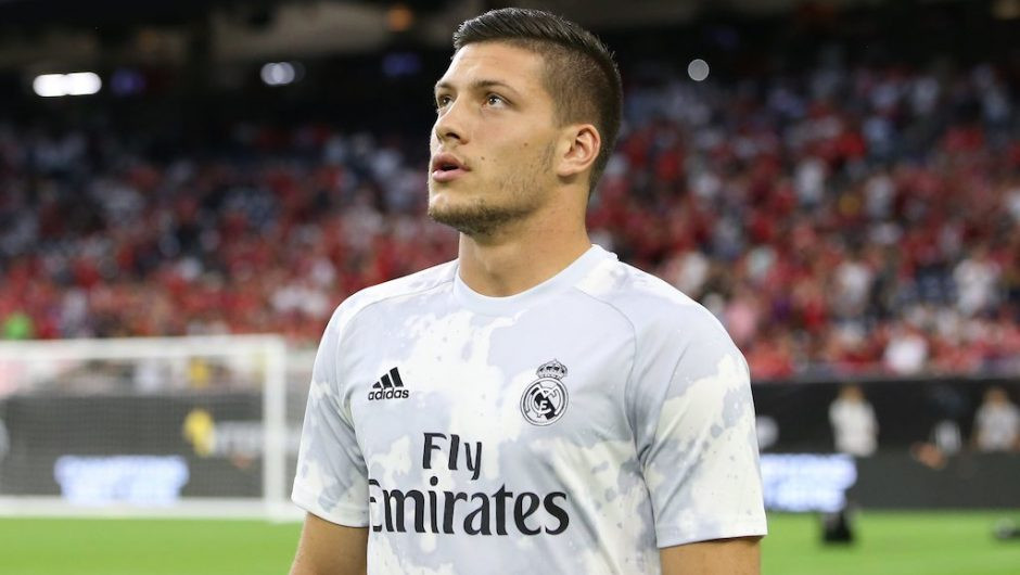 Chuyển nhượng cầu thủ từ Marca, Luka Jovic đang là bản hợp đồng tiền đạo kém cỏi nhất của Real Madrid tính từ đầu thế kỷ 21 đến nay.