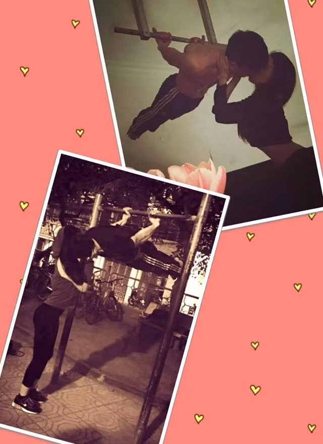 Một nụ hôn nồng cháy trong ngày lễ đủ để khiến trái tim của những kẻ đang yêu tan chảy.