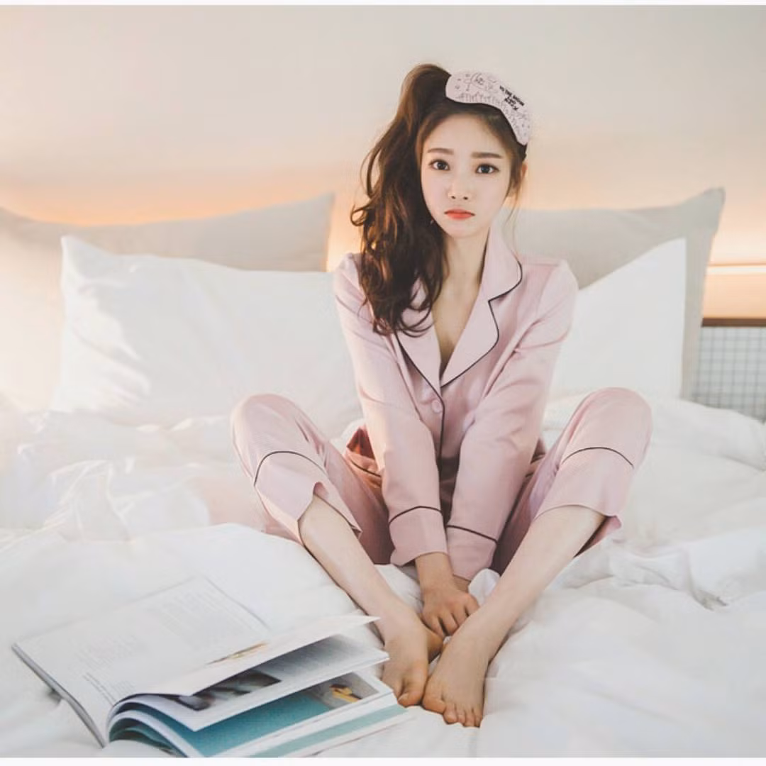 Theo nhiều dân mạng nhận xét, chắc chắn với vẻ đẹp trời cho, cùng thái độ cầu thị, Joenguyn sẽ còn thăng tiến hơn nữa trong sự nghiệp người mẫu của mình.