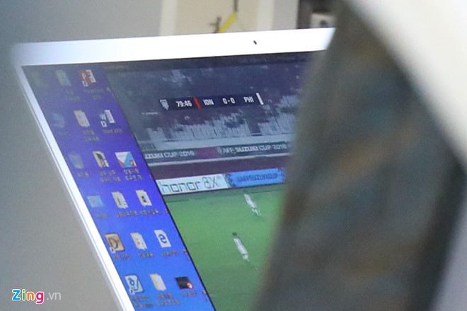 Từng đường bóng đều được HLV Park xem xét rất kĩ.