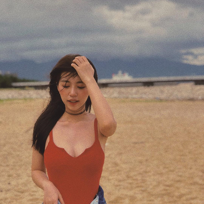 Dù đang du học tại Nhật Bản và có ít hoạt động tại Việt Nam, Mẫn Tiên vẫn sở hữu hơn 800.000 lượt theo dõi trên mạng xã hội.