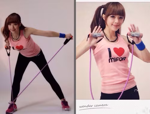 Nhưng sau một thời gian tập luyện miệt mài cùng chế độ ăn kiêng nghiêm ngặt, Trương Đình Tuyên đã sở hữu thân hình khiến nhiều cô gái đôi mươi phải ngưỡng mộ với những nhóm cơ săn chắc.