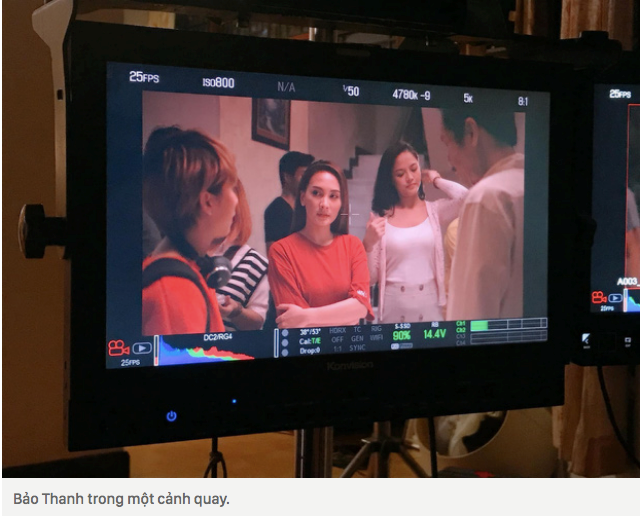 Nếu để ý kĩ, trước đó không lâu, trên trang cá nhân của "chị cả" Thu Quỳnh (thủ vai Huệ), MC Tuấn Tú (thủ vai Quốc), và chính Bảo Hân (thủ vai Dương) đã đồng loạt đăng tải các hình ảnh thân thiết của đầy đủ các thành viên trong gia đình quốc dân, khiến nhiều khán giả đã phấn khích khi nghĩ rằng "Về Nhà Đi Con" đang âm thầm ấn máy phần 2.