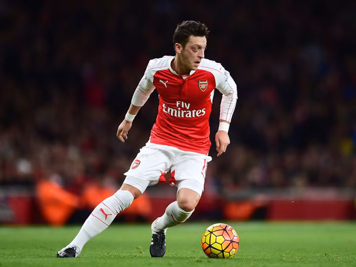 De cu cau thu xuat sac nhat Premier League: Leicester chiem uu the-Hinh-5