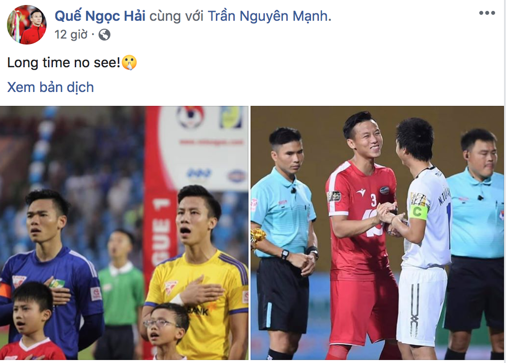 Tối 27/5, trên Facebook cá nhân, trung vệ Quế Ngọc Hải đăng tải hai bức ảnh cùng dòng trạng thái bày tỏ sự vui mừng khi hai đồng đội Nguyên Mạnh và Tuấn Anh được HLV Park Hang-seo triệu tập lên đội tuyển Việt Nam.