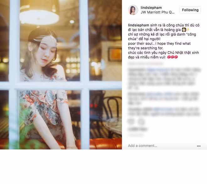 Một điều đáng chú ý nữa là Lindsie cũng có không ít những tấm hình ăn mặc gợi cảm ở đúng địa điểm mà Ngọc Trinh đã chụp bộ ảnh bị chỉ trích kia. Tuy nhiên, cô nàng lại cho rằng: "hở thế nào cho người ta không thấy phản cảm" và hình ảnh gợi cảm đó của mình là "hở sang". Điều này càng khiến cuộc tranh cãi trở nên gay gắt hơn.