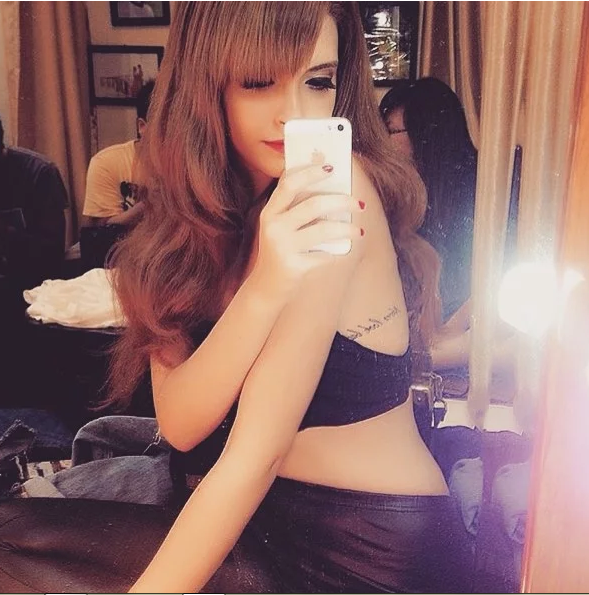 Không khó để tìm thấy những hình ảnh khoe thân "bốc lửa" như thế này trên trang cá nhân của hot girl An Tây. Cô nàng có sở thích diện nội y để phô trương vóc dáng nóng bỏng.