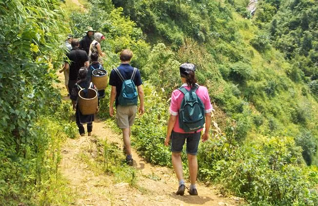 Soc nang khi biet su that nay luc du lich trekking