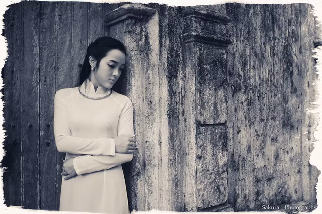 Không chỉ xinh đẹp mà chị em Phương Thanh và Thu Huyền còn được nhiều người biết đến bằng thành tích học tập và công tác vô cùng tốt trong ngành Công an.