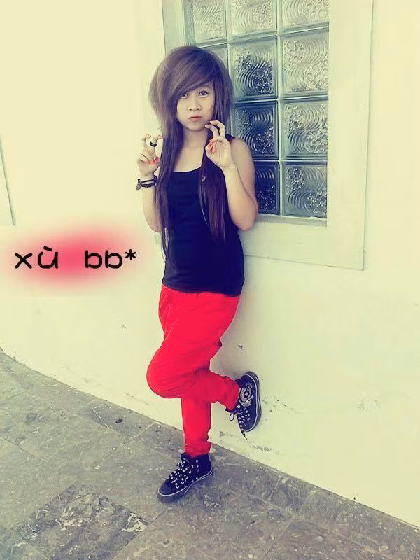 Một teen girl điển hình của thập niên trước đây. Ảnh sử dụng trong bài: Sưu tầm Facebook.