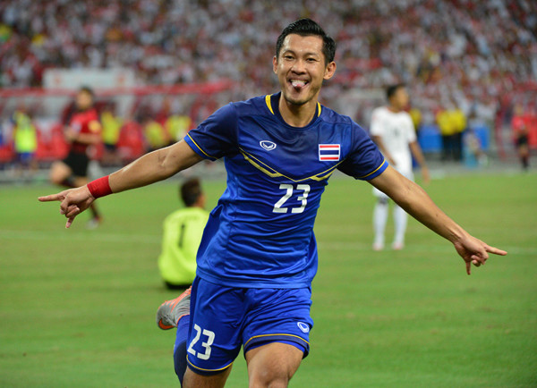 Chananan Pombuppha là cái tên gây bất ngờ góp mặt trong bản danh sách tập trung lần này của HLV Akira Nishino.