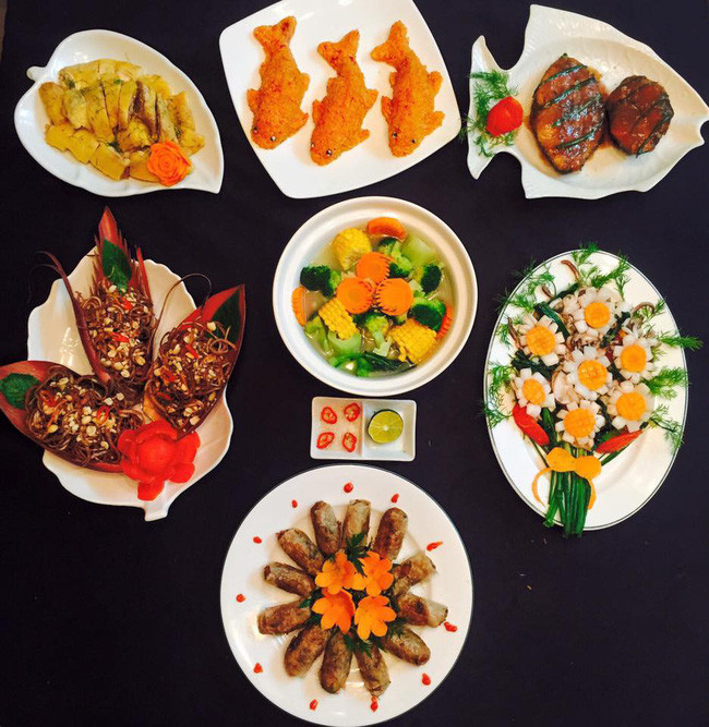 Dù rất bận rộn nhưng đã là thông tục thì nhà nào cũng sẽ phải dành thời gian để hoàn thành mâm cỗ cúng Táo quân trong ngày 23 tháng Chạp.