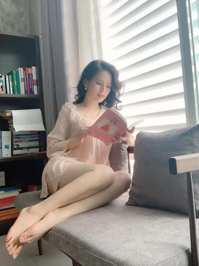 Sau khi vụ việc bị tố xảy ra, Phi Huyền Trang bình tĩnh và thông báo rằng đã gửi sự việc đến các cơ quan có thẩm quyền điều tra và sớm đưa rõ chân tướng tới fan.