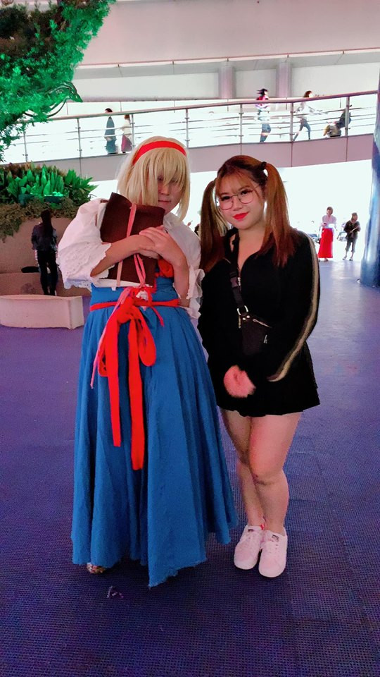 Còn nickname Hoàng Quân chia sẻ: "Cái này dự đoán được trước rồi nhưng không ngờ em ý còn trẻ mà đã hám fame như vậy. Nổi tiếng kiểu này không có lợi đâu em. Còn nhỏ mà đã có suy nghĩ nổi tiếng kiểu "bẩn" không bền nha cưng".