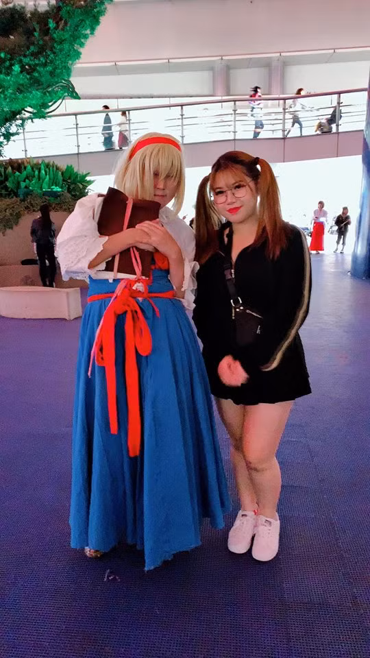 Còn nickname Hoàng Quân chia sẻ: "Cái này dự đoán được trước rồi nhưng không ngờ em ý còn trẻ mà đã hám fame như vậy. Nổi tiếng kiểu này không có lợi đâu em. Còn nhỏ mà đã có suy nghĩ nổi tiếng kiểu "bẩn" không bền nha cưng".