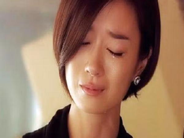 Dan ba co chong ngoai tinh: Dau den may cung hay binh tam de suy xet