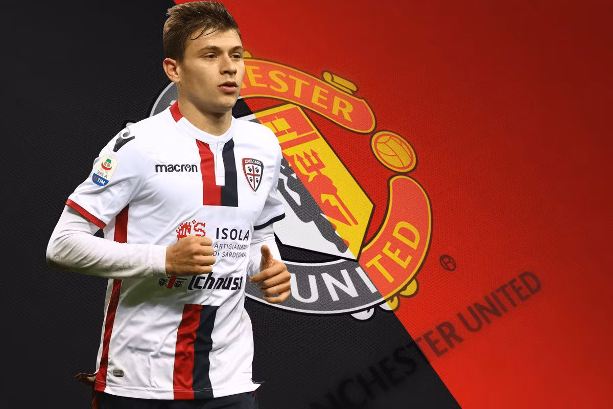 Cuộc cách mạng nhân sự của MU đang được tiến hành, và Nicolo Barella nằm trong số các mục tiêu quan trọng của Quỷ đỏ. Mới đây, báo chí Anh và Brazil đưa tin, MU đang cố gắng dứt điểm nhanh thương vụ này. Hiện tại, MU đang đàm phán với Cagliari, với trung gian là nhà môi giới được FIFA cấp phép - Giovanni Branchini. Thương vụ này có thể sẽ sớm hoàn tất trong thời gian tới.