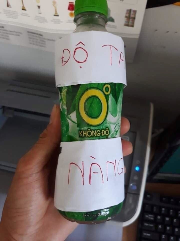 Cũng vì sự cuồng bài hát Độ ta không độ nàng mà dân mạng đã nghĩ ra nhiều bức ảnh chế để ăn theo.