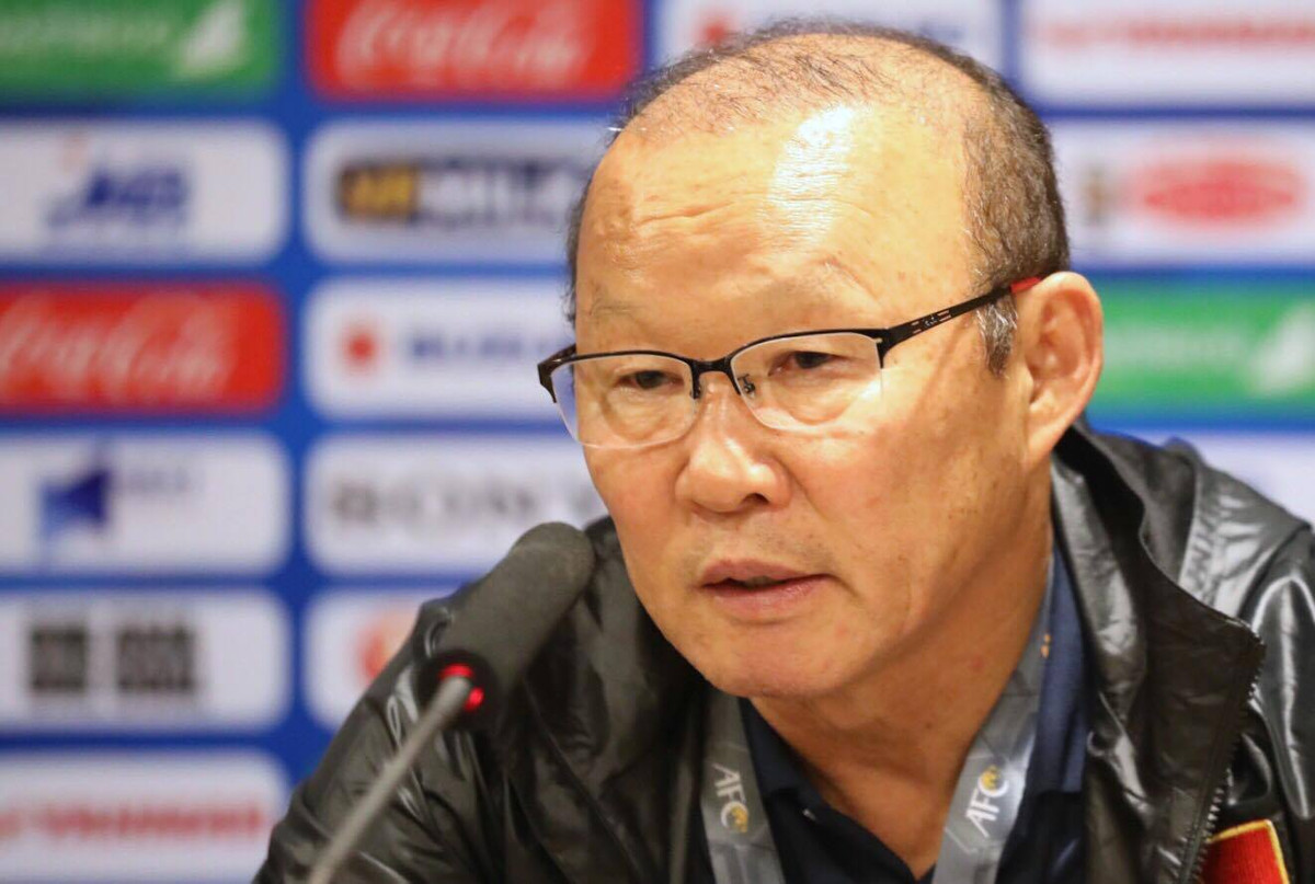 HLV Park Hang-seo: “Khong hai long lam du thang Indonesia“