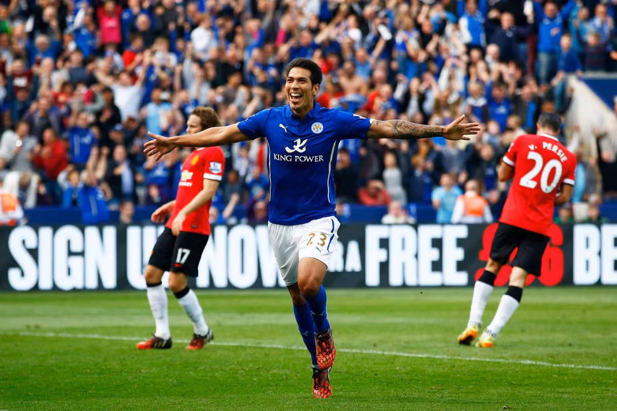 Theo cách xếp lịch thi đấu của BTC Premier League, chặng đường khó khăn giai đoạn cuối tháng 12 - đầu tháng 1 sớm trở lại với thầy trò HLV Ranieri khi mà 3 vòng đấu liên tiếp các cầu thủ Leicester phải chạm trán Liverpool, Man City và Arsenal. Nhưng đây cũng là những thử thách lớn nhất của thầy trò HLV Ranieri, bởi sau đó họ gặp nhiều đối thủ "dưới cơ".